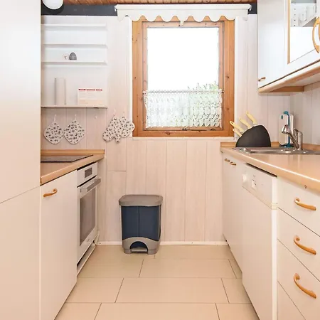 4 Person In Augustenborg-by Traum * Asserballeskov